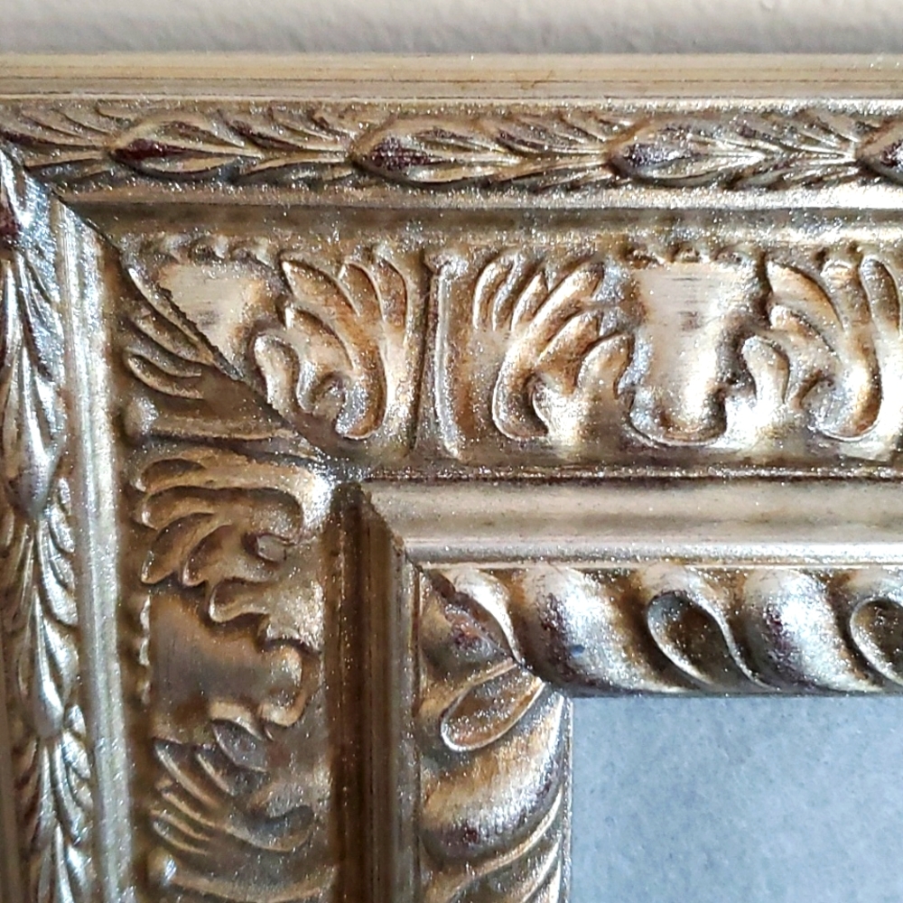 Gorgeous framed jewelry art collage - Picture 10 of 12